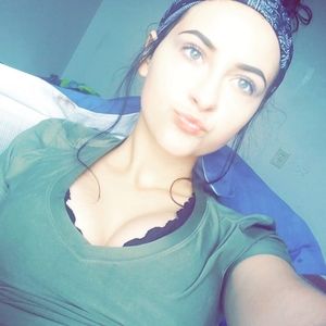 Meet your Posher, Abby